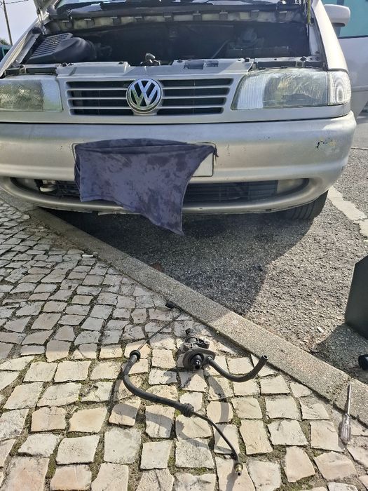 Bomba do pedal de embraiagem e tubo embraiagem