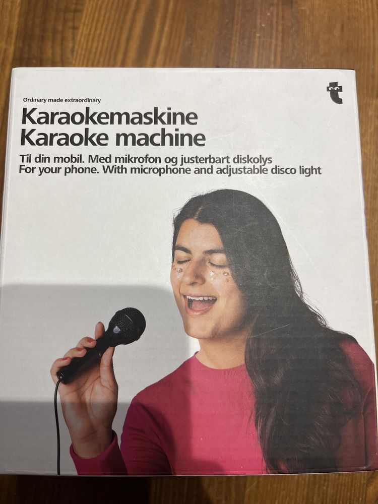 Karaoke machine 123