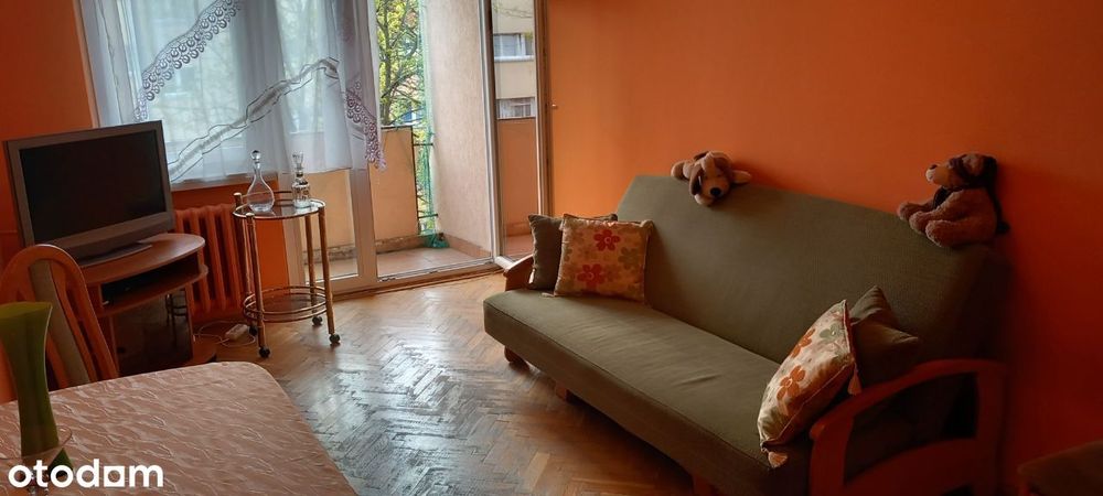 Mieszkanie: blok z cegły, rozkładowe, 46m2, 2-p + z kuchnia, centralne