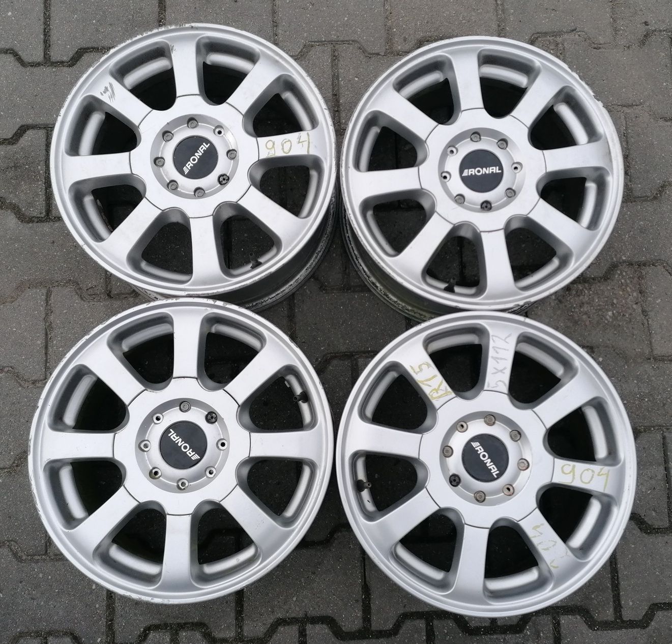 Felgi aluminiowe VW , SKODA  RONAL  5x112  7x15  ET45  Nr.904