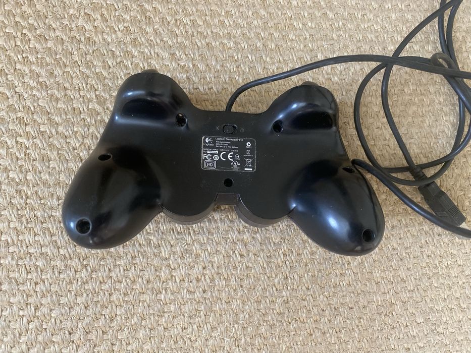 Comandos BigBen e Logitech Pouco Usados