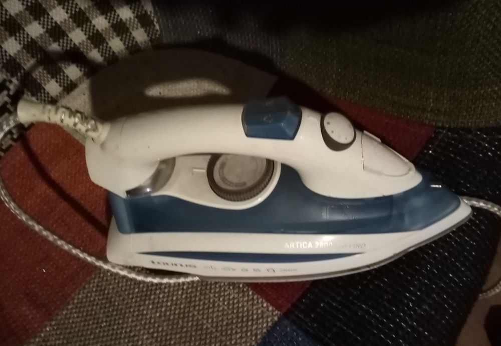 Ferro de engomar Taurus