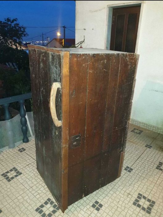 Arca/Aparador tipo Bar