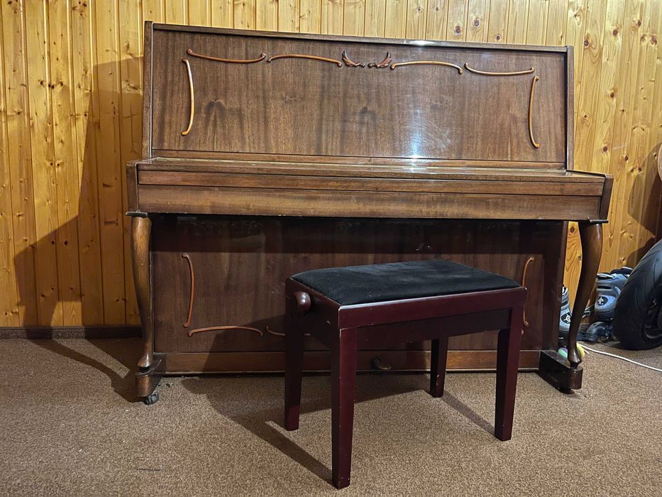 Фортепиано (Пианино) "Украина" со знаком качества