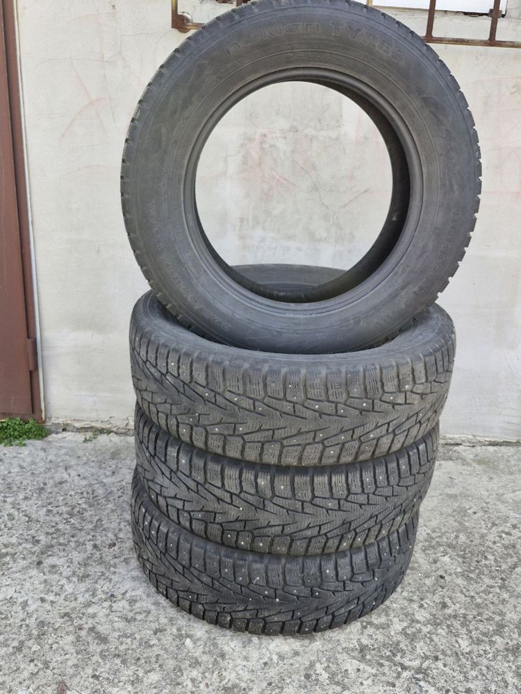 Зимняя резина 225/65 r17 nokian