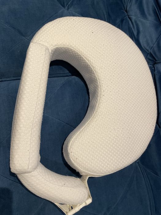 Подушка для годування