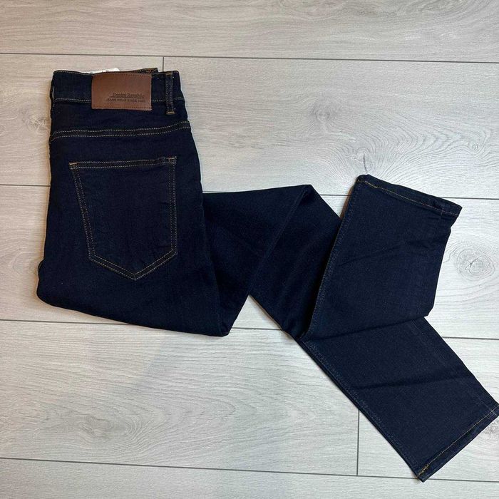 Завужені нетерті чоловічі джинси Republic Denim