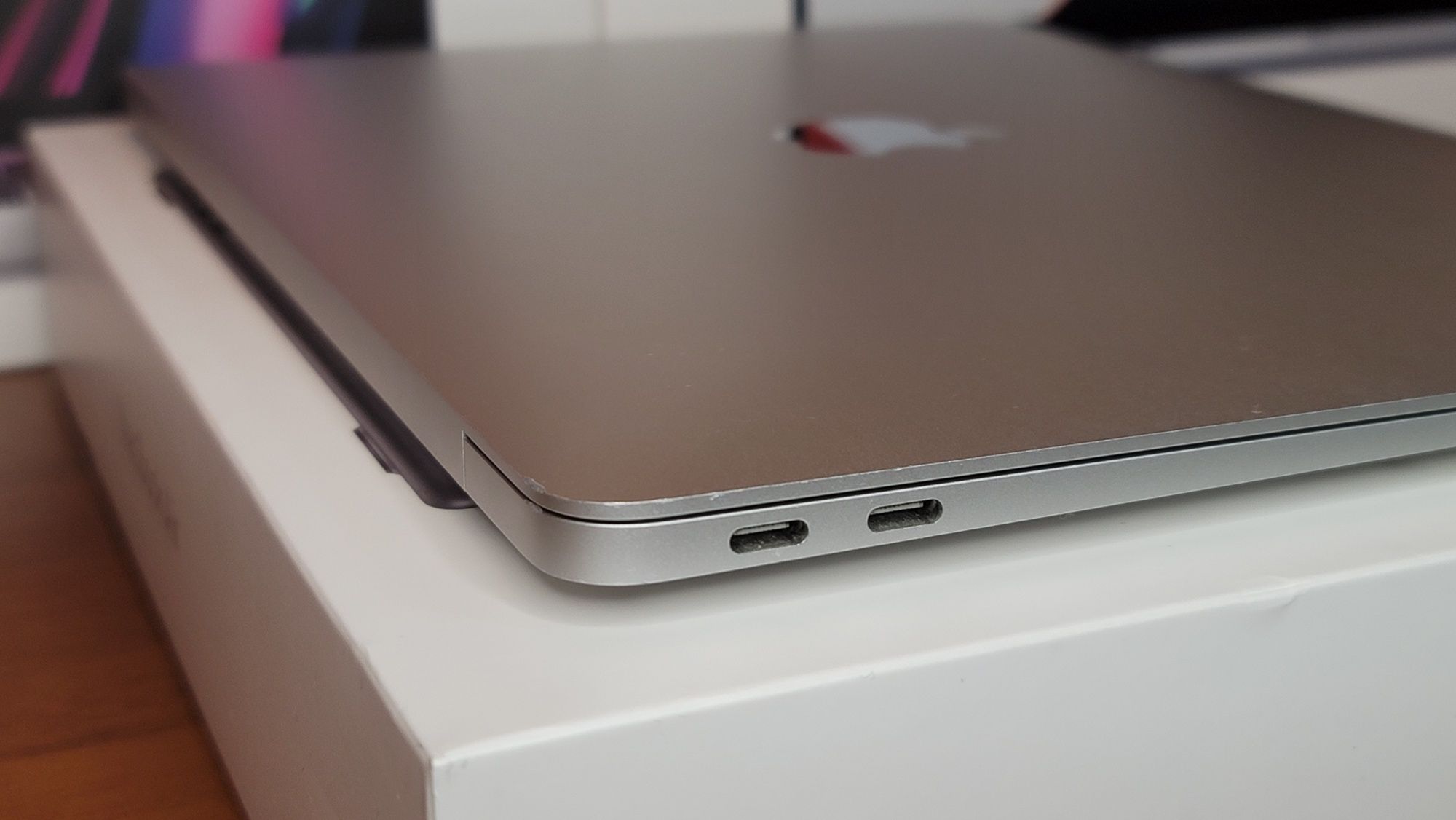 MacBook Air 13.3" 2019 — особистий ноутбук, обмін на PS 5 Slim / Fat