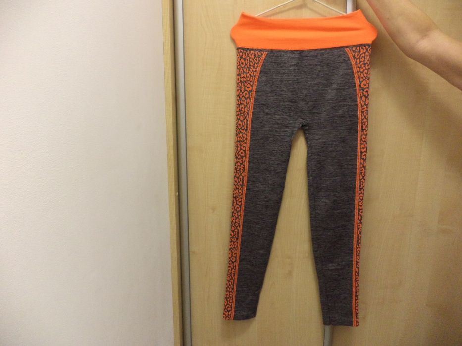 спортивный костюм для занятий в зале