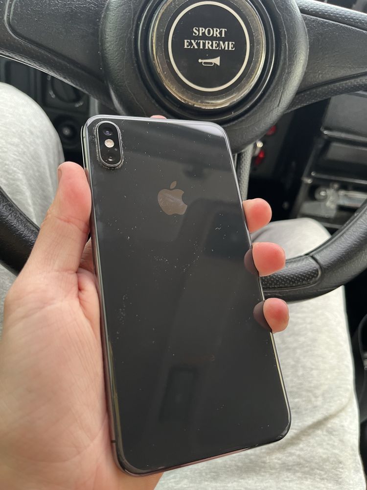 Продам iPhone XS max 512 gb Newerlok