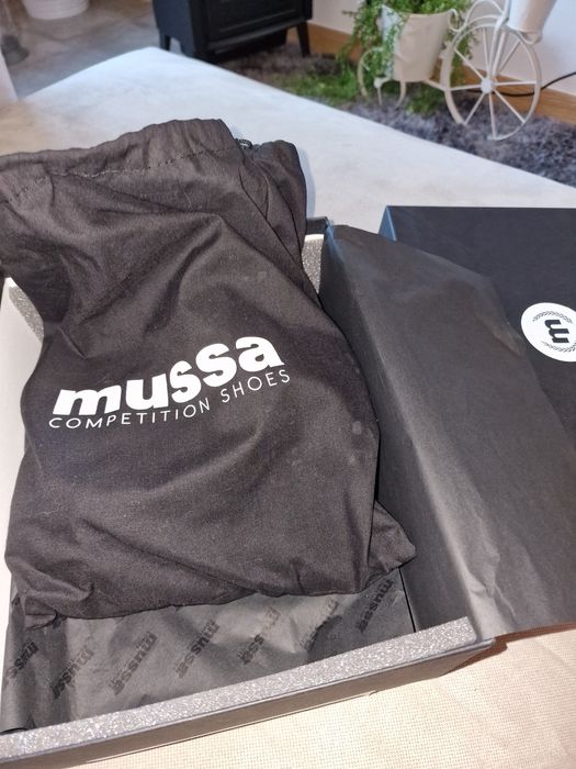 Sandália Mussa competição