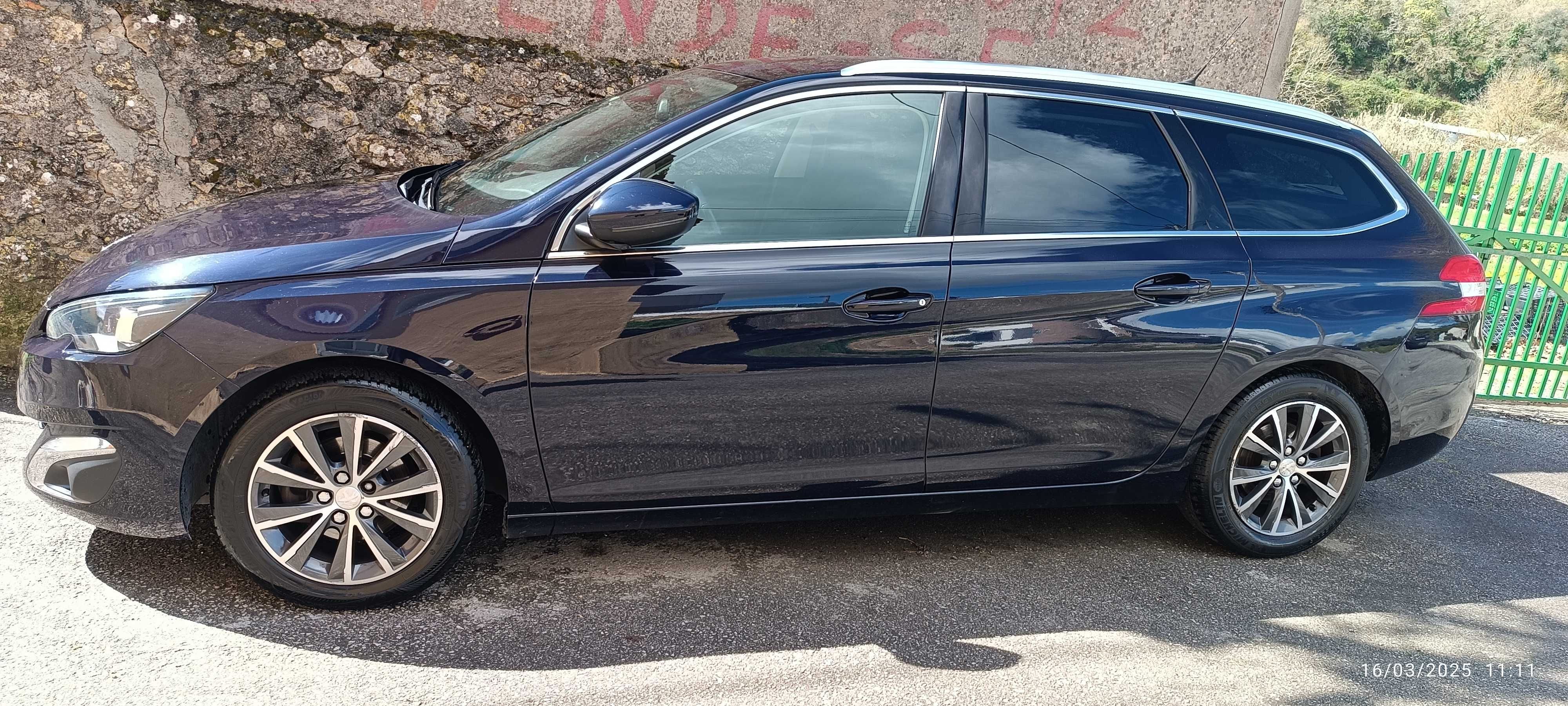Peugeot 308 SW blue HDI ALLURE EAT8 HDI 120 CV