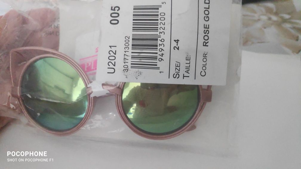 Новые стиляжные очки для девочки от солнца Children's place.США!
