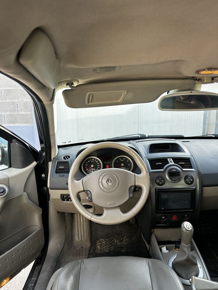 Renault M-megane 2004