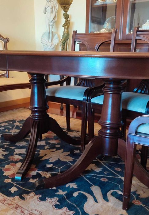 Sala de Jantar – Completo e em Excelente Estado