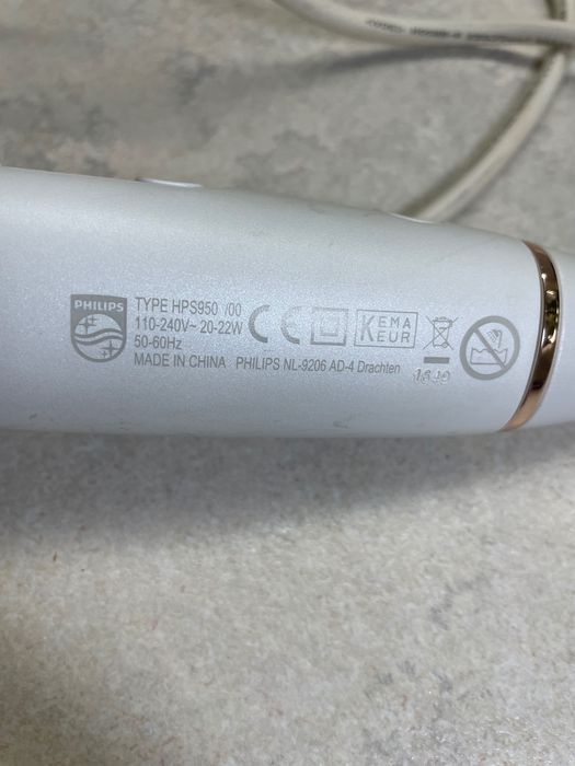 Стайлер Philips для завивання волосся в локони