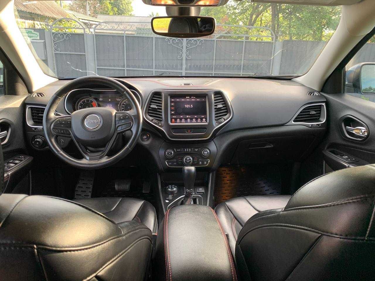 Jeep Cherokee trailhawk 2019