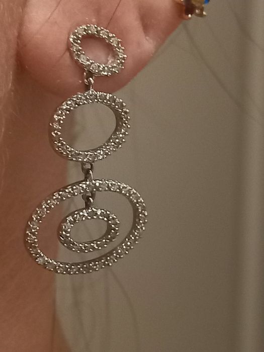 Золотые сережки с бриллиантами 0.70 карат