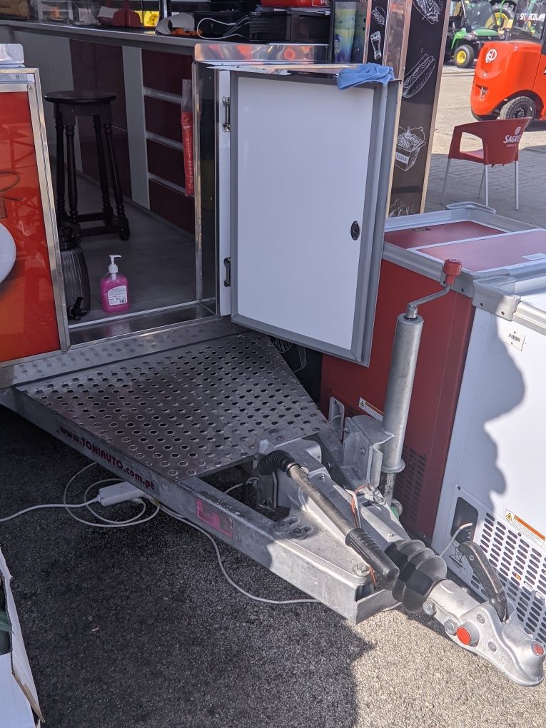 Roulote Bar marca toniauto completamente nova