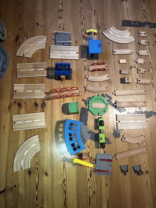 Tory drewniane IKEA i inne – okolo 160 elementów