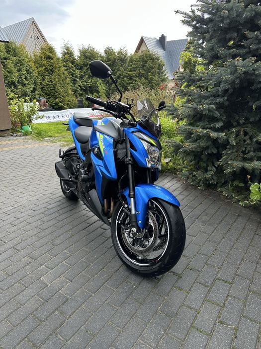 Sprzedam suzuki GSX-s 1000. Stan idealny, niski przebieg.