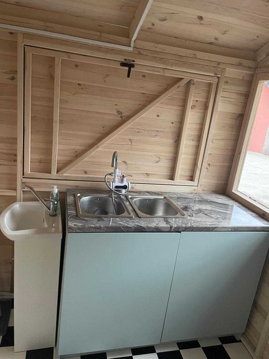 Budka handlowa Lodziarnia 2025 mobilna i konserwator Dolce Vita 10