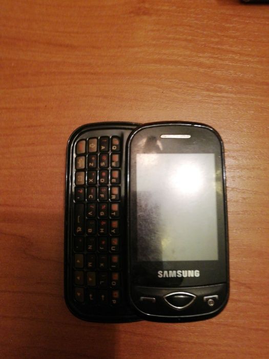 Samsung GT-B3410-dotykowy + klawiatura rozsuwana-stary typ.