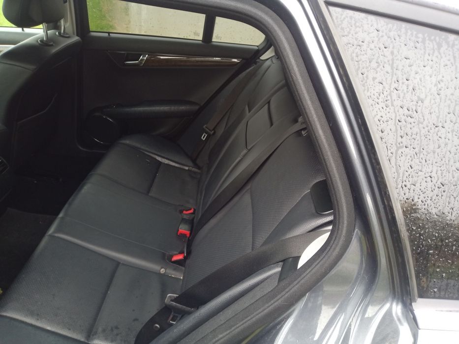 Mercedes C220 W204 kombi elegance AUTOMAT 2.2 CDI