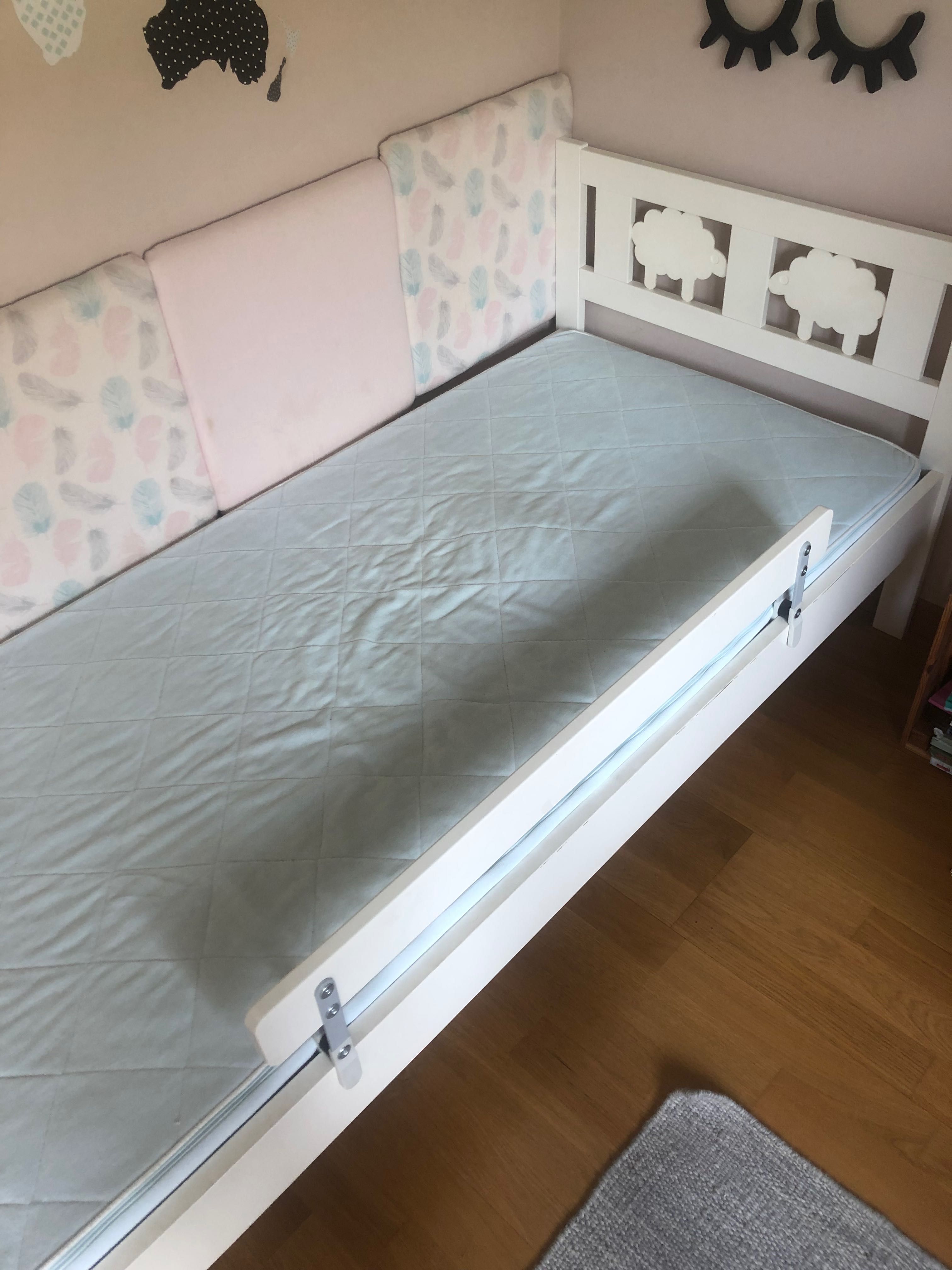 Łóżko Kritter Ikea z materacem 70x160