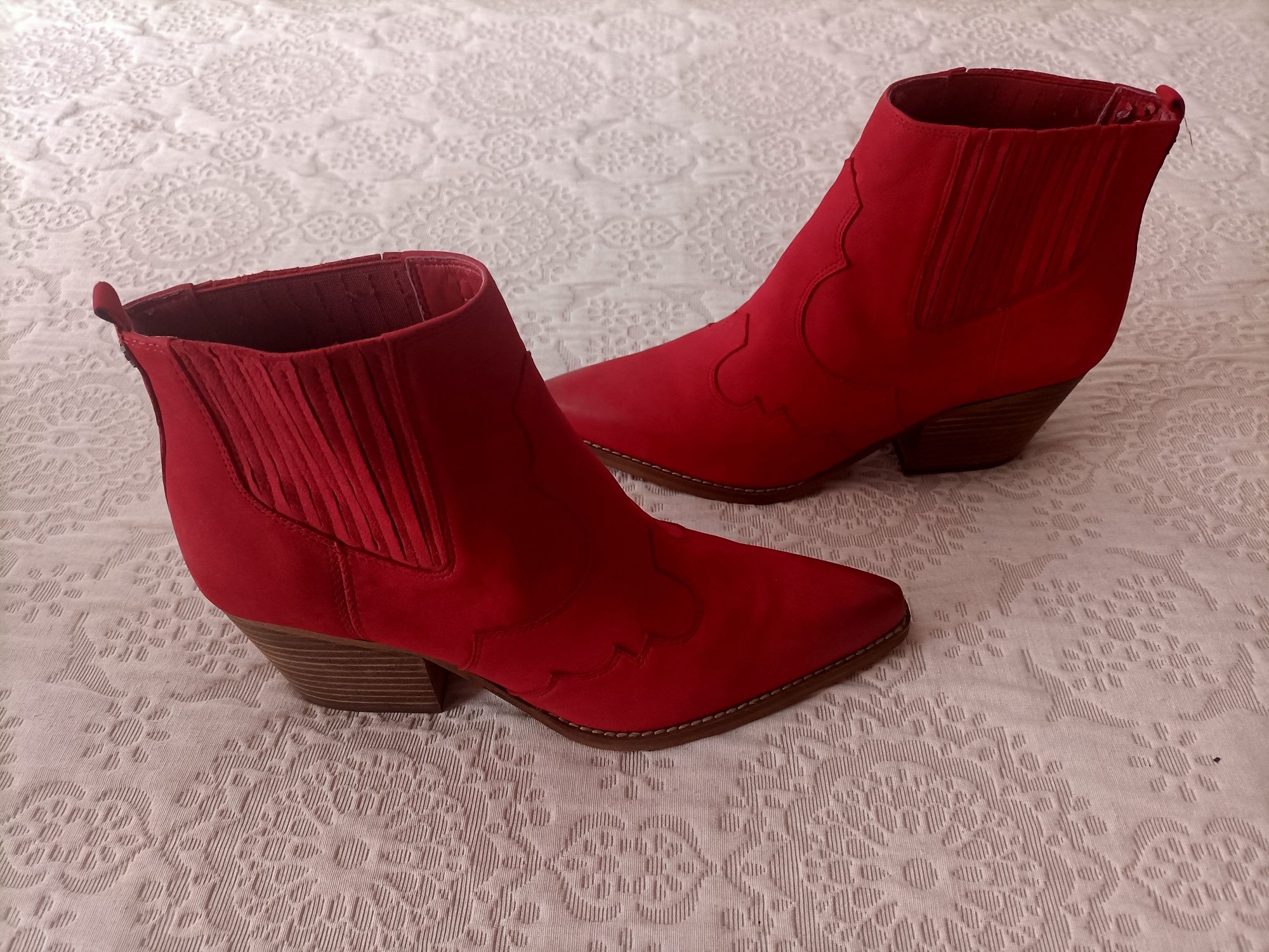 Botas n 39 rigorosamente novas