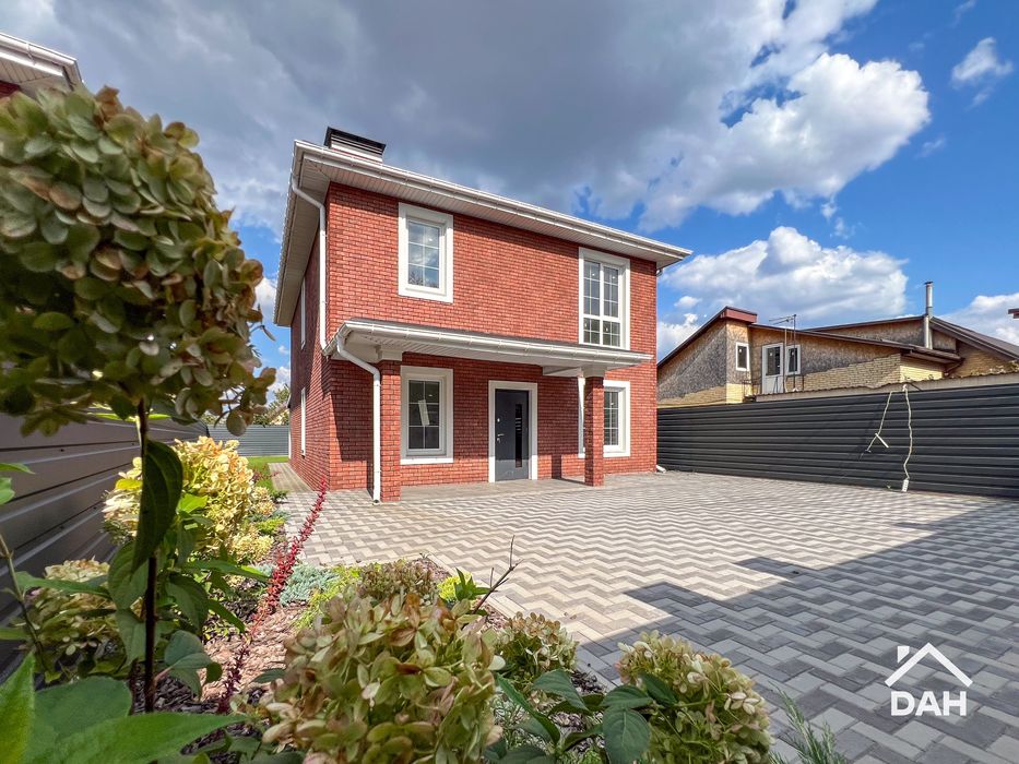 Будинок 200 м² з цегли в Києві, Жуляни, біля ЖК Британський Квартал