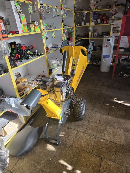 Rozdrabniacz Spalinowy Rębak do gałęzi