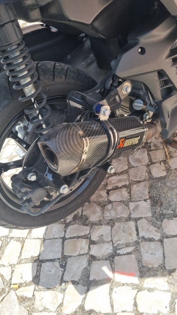 Yamaha nmax 125cc de 2023