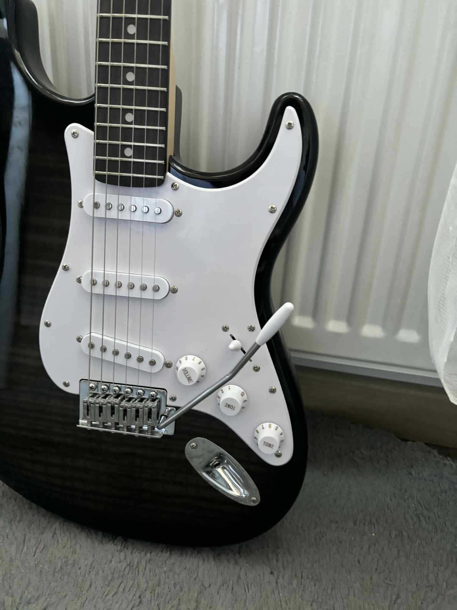Gitara BE JOE ATLANTA GE-288 TBS + Fender Mustang LT25 + pokrowiec