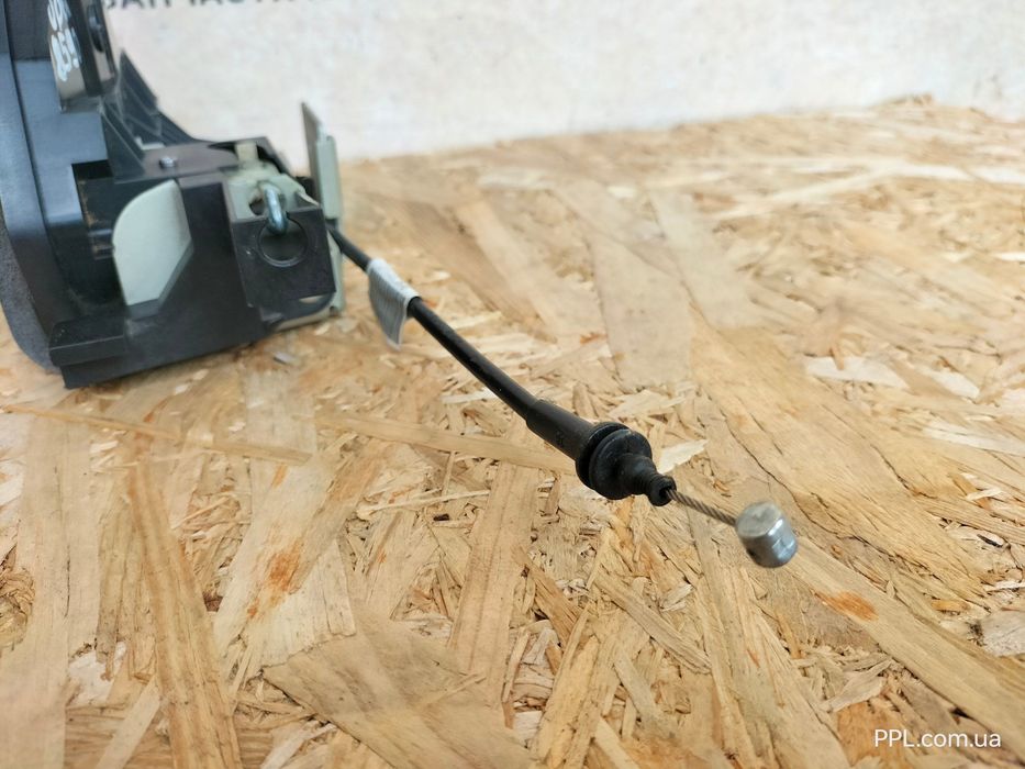 Ford Transit Connect MK2 13-21 Замок двери задней правой DT11-V43288-B