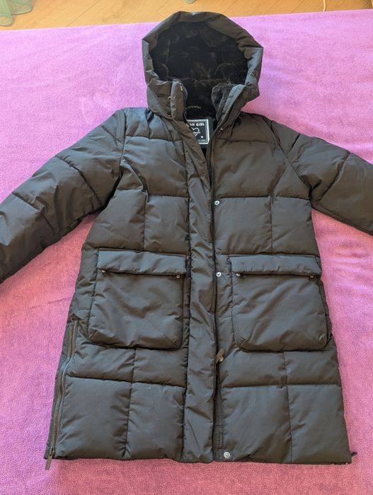 Зимове пальто,розмір 140