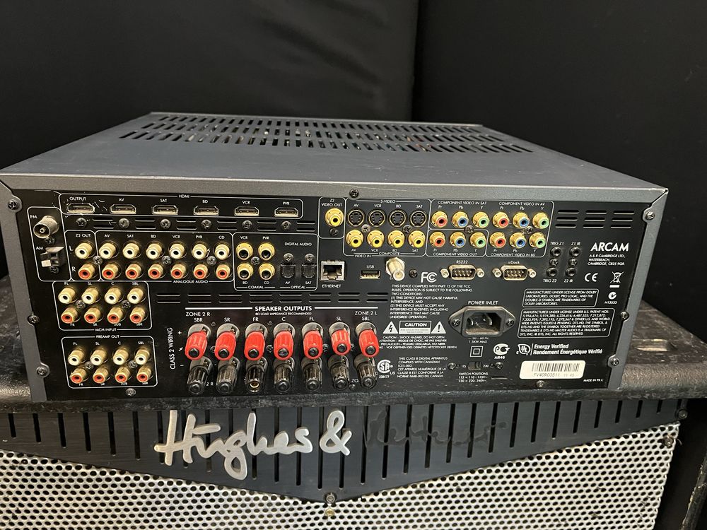 Arcam fmj avr400