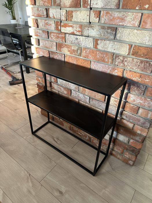 Czarna metalowa konsola jysk