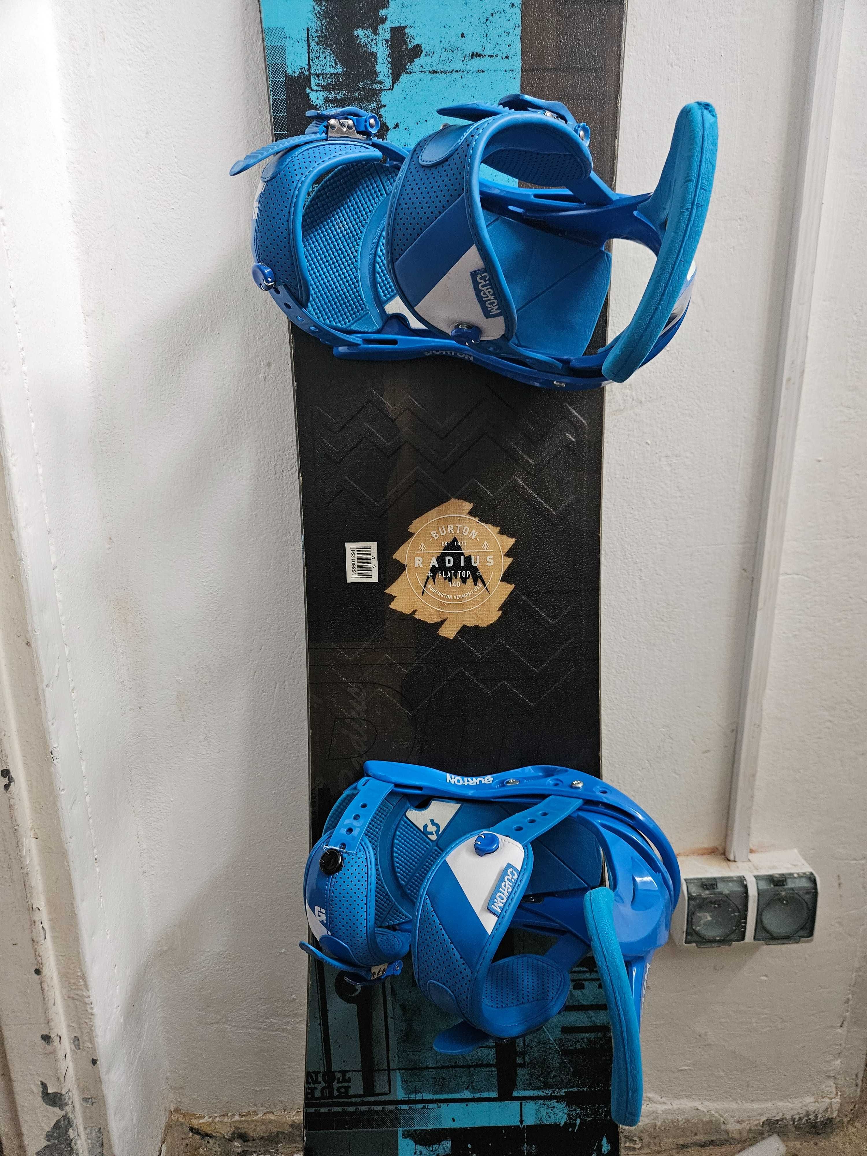 Deska snowboardowa Burton 140cm z wiązaniami