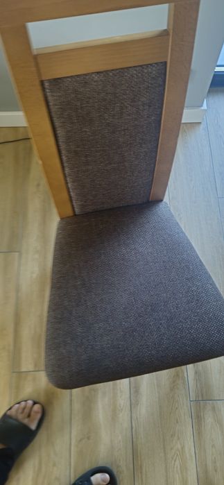 Krzesła 8 sztuk  używane