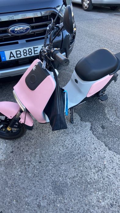 Vendo moto elétrica