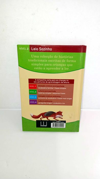 A Raposa Matreira e a Galinha Ruiva - Leio Sozinho Nível 2