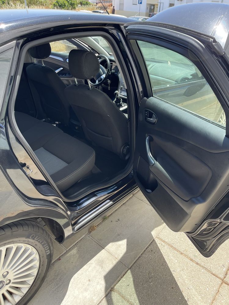 Ford mondeo 1.8 diesel