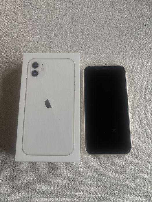 Sprzedam IPhone 11 - 128GB.