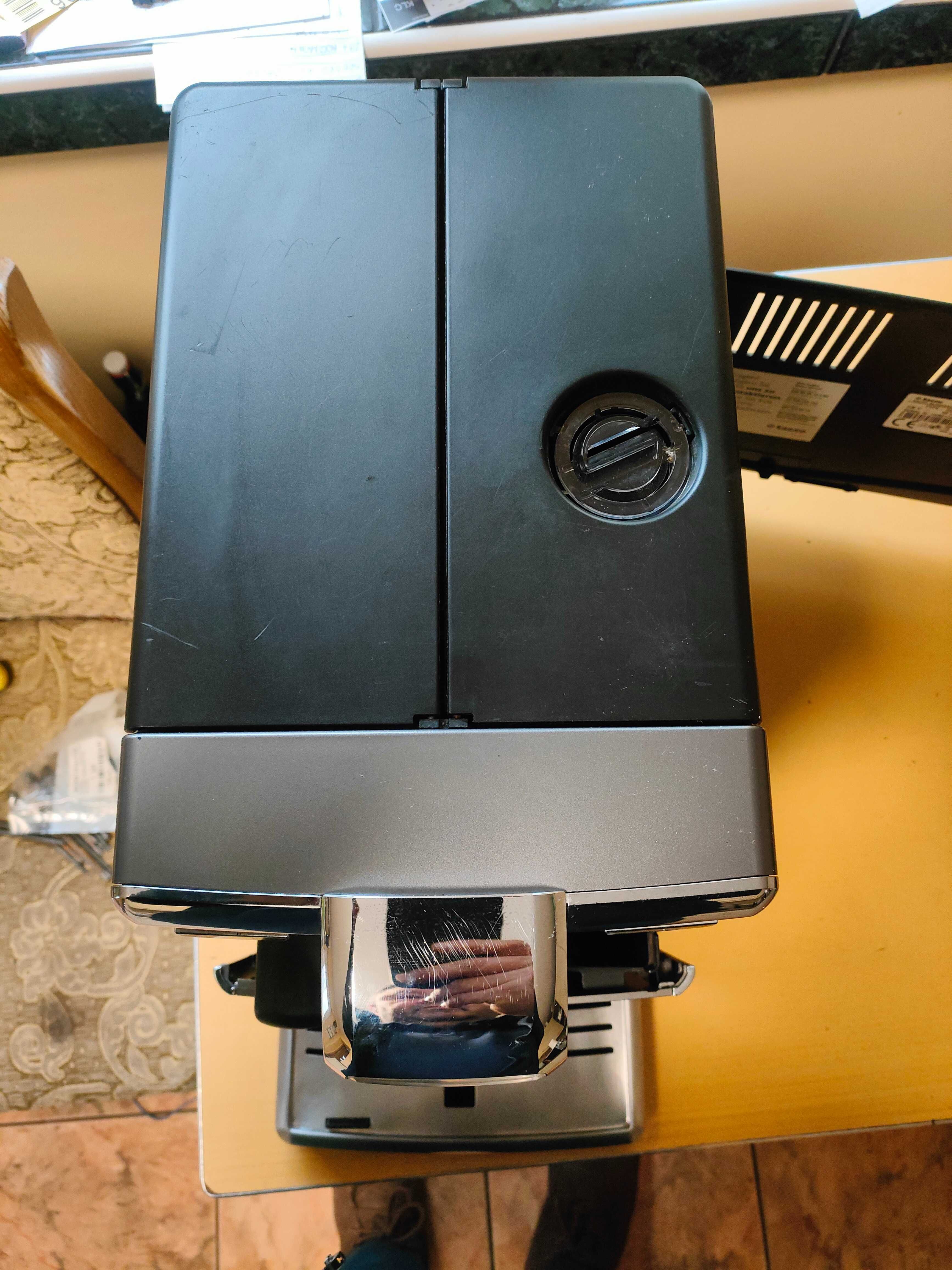 Ekspres do kawy Seco Incanto HD8918/41
