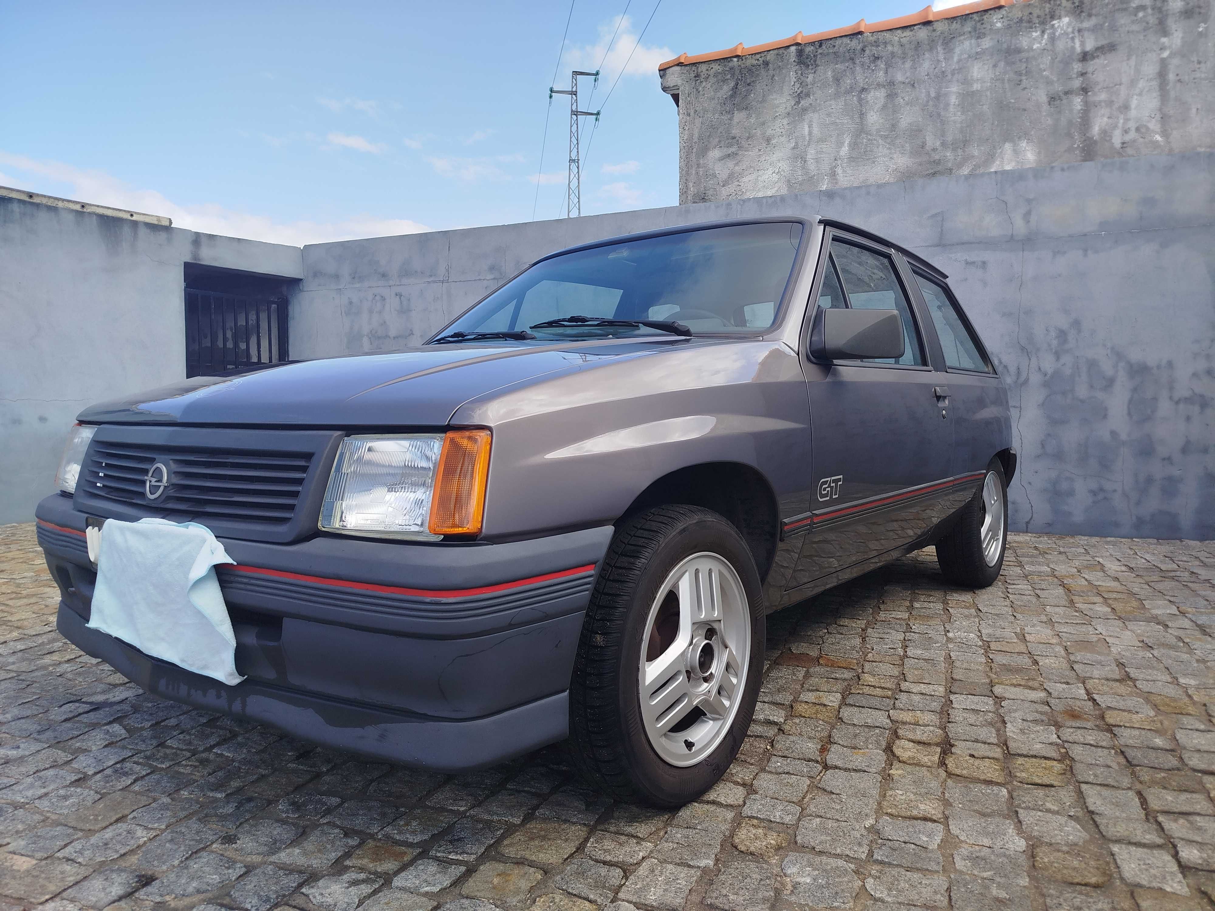 Opel Corsa A 1.4 GT