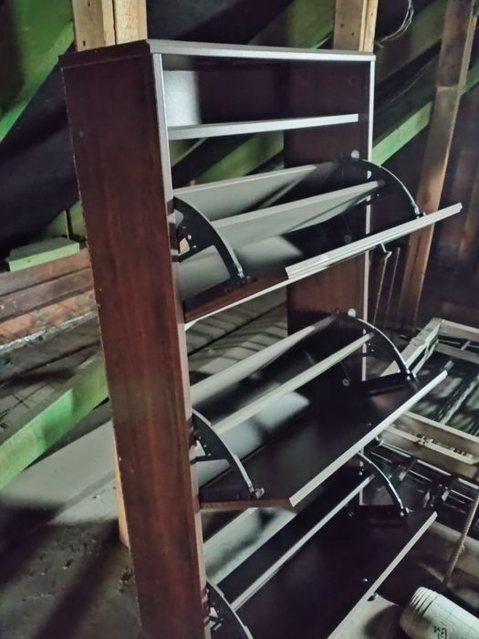 Шафа для зберігання взуття.