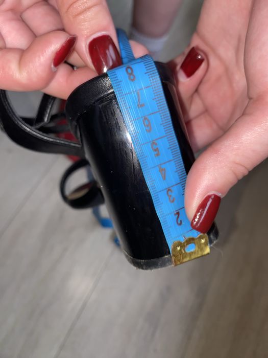 Босоніжки на завязках розмір 40