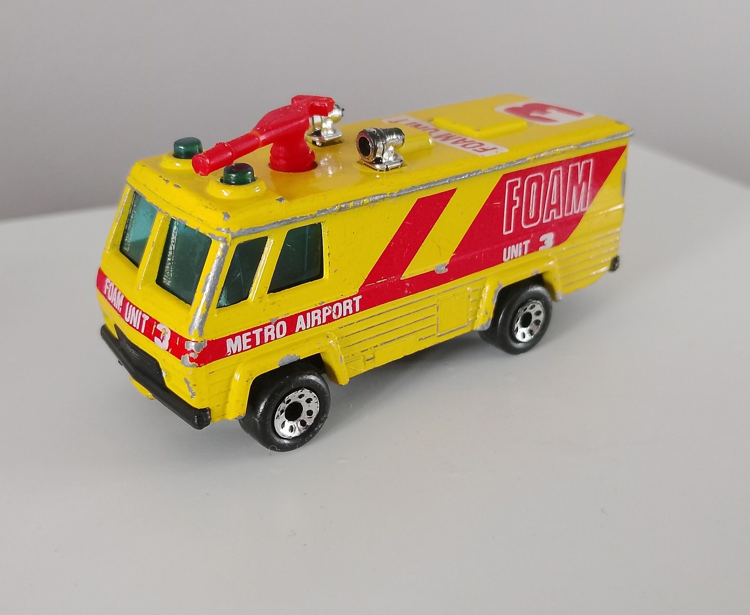 Matchbox Command Vehicle stary resorak