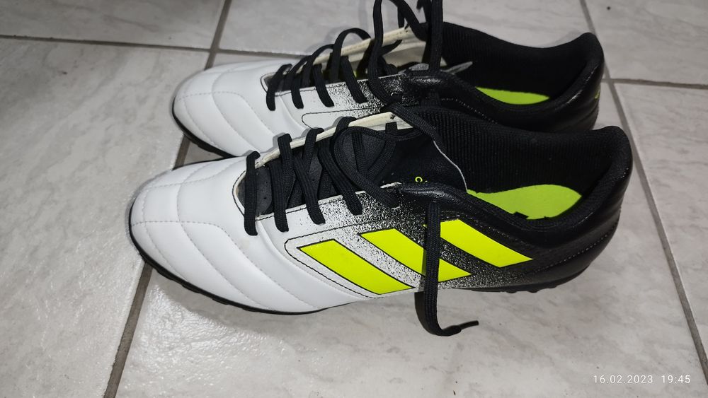 Nowe Buty piłkarskie turfy Adidas Ace rozm.44